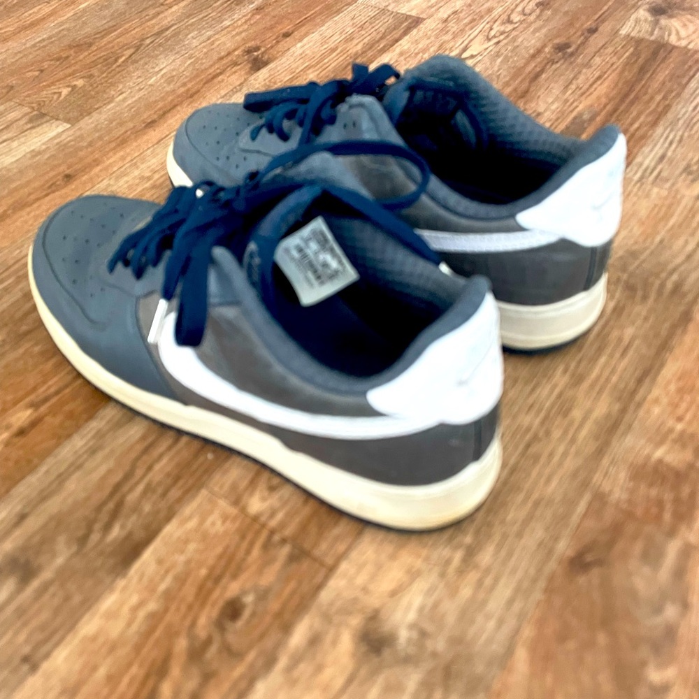 Nike Air Force One snakeskin size 12